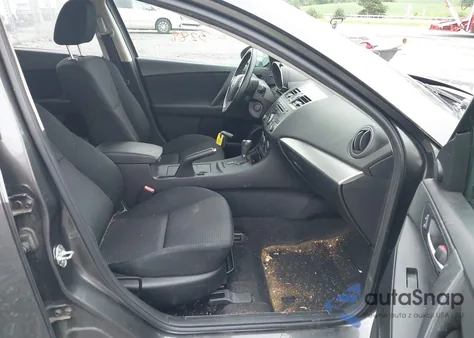 2013 Mazda Mazda3 I Touring z USA, uszkodzony, nr VIN JM1BL1LP5D1730470